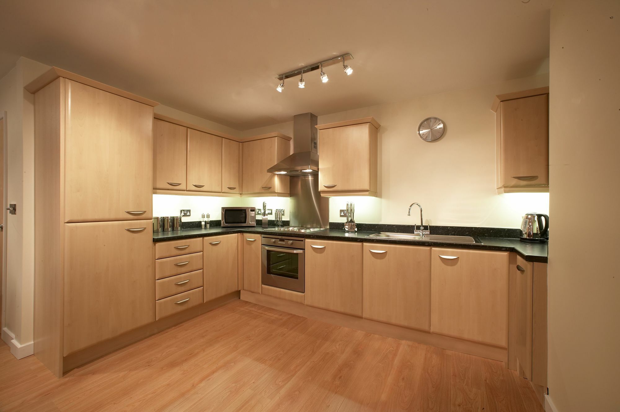 Appartamento Southwich House By Esa Swindon Esterno foto